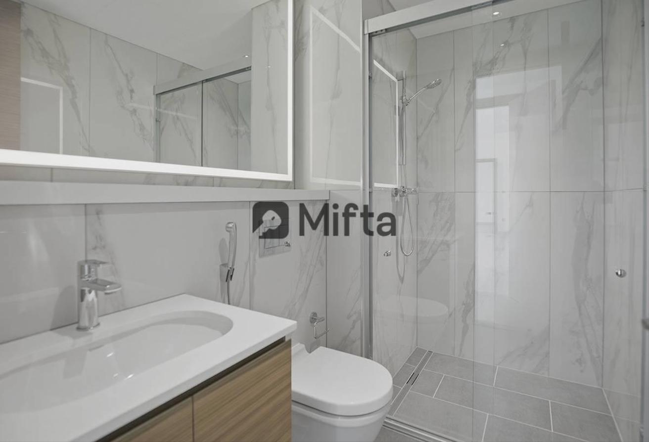 Luxurious | 2 Bedrooms + Maid's | Views photo 13