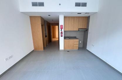 Apartment - Studio - 1 Bathroom for rent in Al Mamsha - Muwaileh - Sharjah