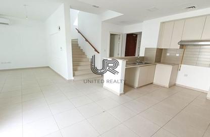Townhouse - 3 - 3 for rent in Hayat Townhouses - Town Square - Dubai