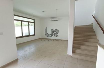 Townhouse - 3 - 3 for rent in Hayat Townhouses - Town Square - Dubai