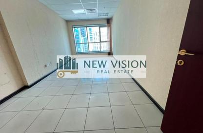 Office Space - Studio - 1 Bathroom for rent in Al Majaz 1 - Al Majaz - Sharjah