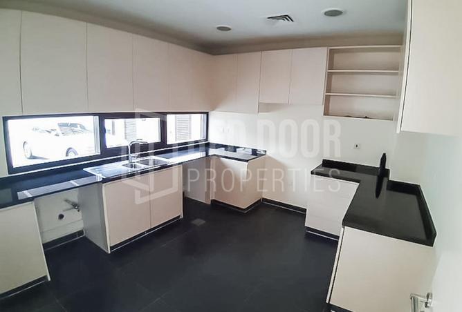 74625085 - Property Image 3