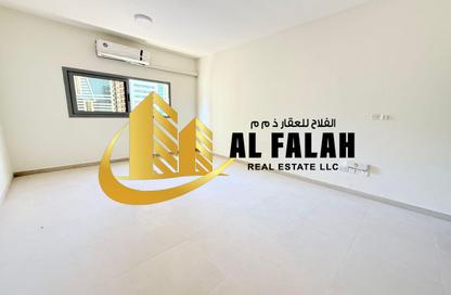 Apartment - 2 - 3 for rent in Al Majaz 2 - Al Majaz - Sharjah