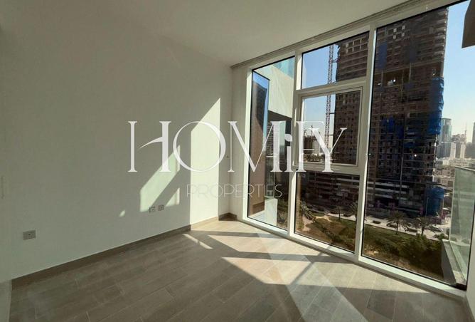 92277013 - Property Image 3