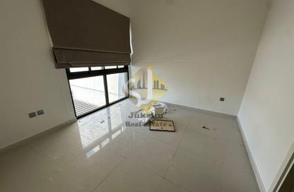 Townhouse - 5 - 3 for rent in Primerose - Damac Hills 2 - Dubai