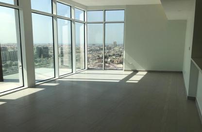 Apartment - 3 Bedrooms - 3 Bathrooms for rent in Park Gate Residence 4 - Park Gate Residences - Al Kifaf - Bur Dubai - Dubai