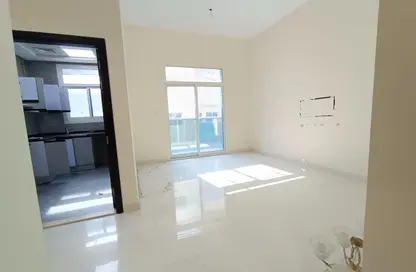 شقة - غرفة نوم - 2 حمامات للايجار في مبنى الورقاء - الورقاء 1 - الورقاء - دبي شقة - غرفة نوم - 2 حمامات للايجار في مبنى الورقاء - الورقاء 1 - الورقاء - دبي