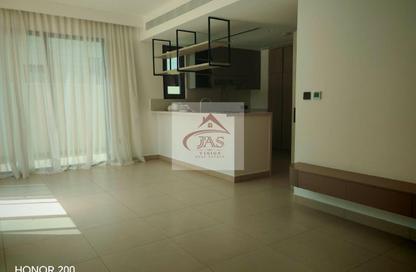 Townhouse - 5 - 6 for rent in Aura Gardens - Tilal Al Ghaf - Dubai