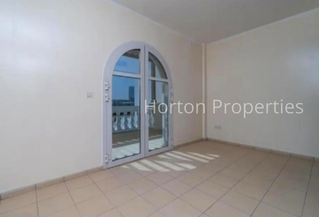 4BR VILLA I UNFURNISHED I VACANT photo 12