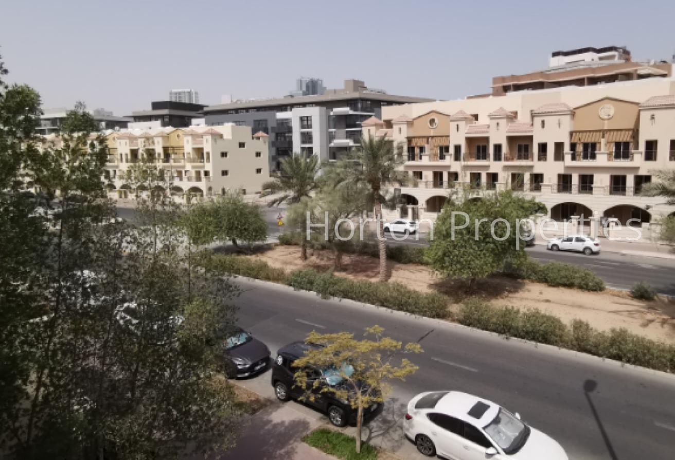 4BR VILLA I UNFURNISHED I VACANT photo 13
