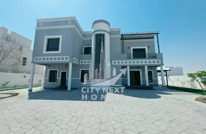 Villa - 5 Bedrooms - 6 Bathrooms for rent in Nad Al Sheba 4 - Nad Al Sheba - Dubai