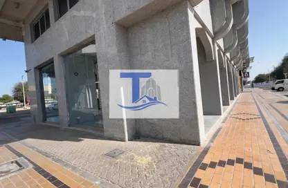 Shop - Studio for rent in Owaida Tower - Airport Road - Abu Dhabi