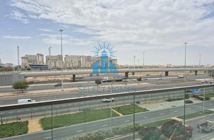 Apartment - 2 Bedrooms - 2 Bathrooms for rent in Al Raha Beach - Abu Dhabi