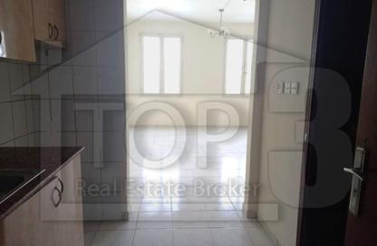 Apartment - Studio - 1 Bathroom for rent in Building X08 - England Cluster - International City - Dubai