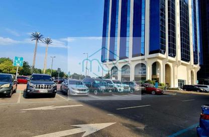 Office Space - Studio - 3 Bathrooms for rent in Corniche View Tower - Corniche Road - Abu Dhabi