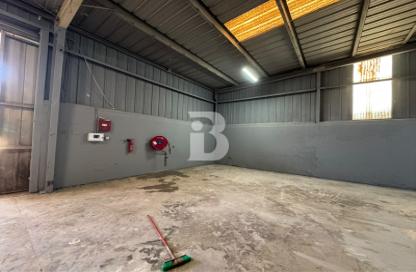 Warehouse - Studio for sale in Jebel Ali Freezone - Jebel Ali - Dubai