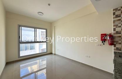 Apartment - Studio - 1 Bathroom for rent in Al Karama Sqaure - Al Karama - Dubai