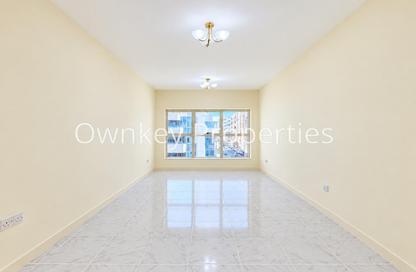 Apartment - 1 - 2 for rent in Al Baha Building - Al Mankhool - Bur Dubai - Dubai