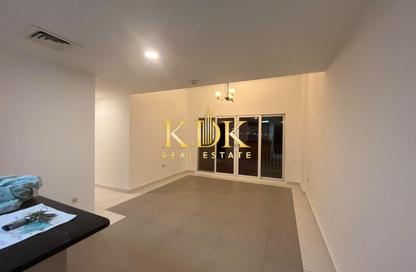 Apartment - 2 - 3 for rent in Sandhurst House - District 10 - Jumeirah Village Circle - Dubai