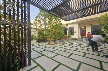 Villa - 5 Bedrooms - 7 Bathrooms for sale in Al Yasmeen 1 - Al Yasmeen - Ajman