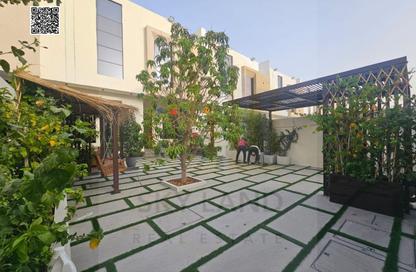 Villa - 5 Bedrooms - 7 Bathrooms for sale in Al Yasmeen 1 - Al Yasmeen - Ajman