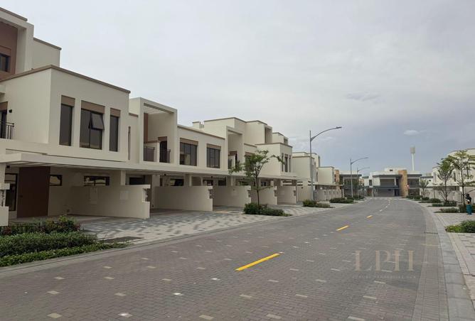 67430116 - صورة العقار 2