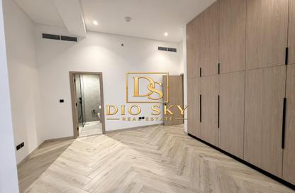 Apartment - 1 - 2 for sale in Empire Residence - District 17 - Jumeirah Village Circle - Dubai
