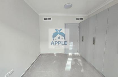 Apartment - 2 Bedrooms - 3 Bathrooms for rent in AlFalah - Muwaileh Commercial - Sharjah