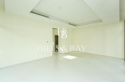 Townhouse - 3 - 5 for rent in Topanga - The Park Villas - Damac Hills - Dubai
