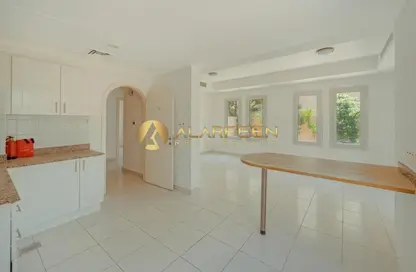 Townhouse - 2 Bedrooms - 3 Bathrooms for rent in Springs 2 - The Springs - Dubai