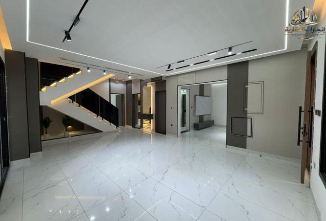 78581153 - Property Image 3