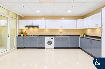 Apartment - 4 - 4 for sale in Marina Crown - Dubai Marina - Dubai