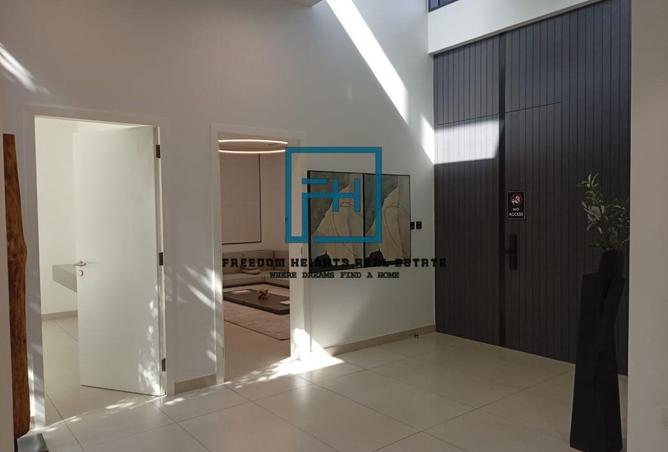 82816233 - صورة العقار 2