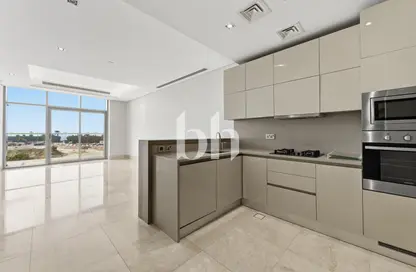 Apartment - 2 Bedrooms - 3 Bathrooms for rent in The 8 - The Crescent - Palm Jumeirah - Dubai