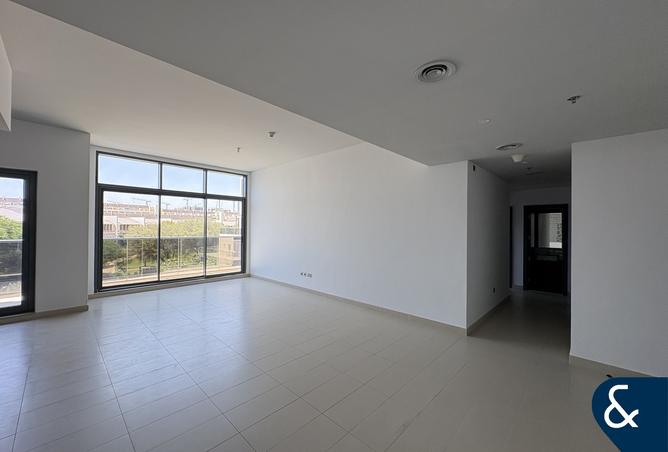 127028907 - Property Main Image