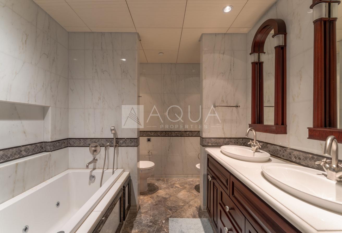Mid Floor | Furnished | Fountain View photo 18