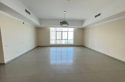 Apartment - 2 Bedrooms - 2 Bathrooms for rent in New Al Taawun Road - Al Taawun - Sharjah