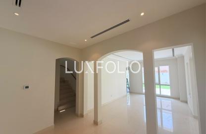 Villa - 5 - 4 for rent in Meadows 6 - Meadows - Dubai Villa - 5 - 4 for rent in Meadows 6 - Meadows - Dubai