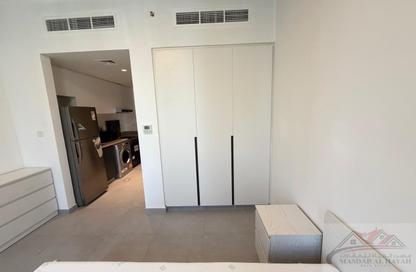 Apartment - Studio - 1 Bathroom for rent in The Link - East Village - Aljada - Sharjah