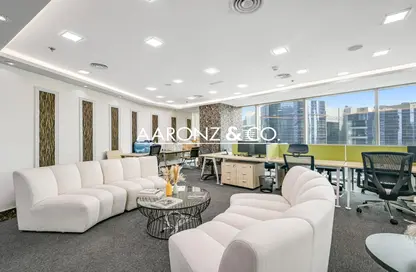 Office Space - Studio for sale in The Binary Tower - Business Bay - Dubai