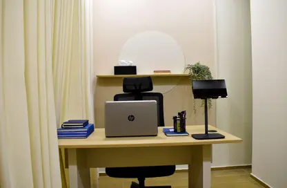 مركز أعمال - استوديو - 2 حمامات للايجار في مبني رقم ر 308 - منخول - بر دبي - دبي