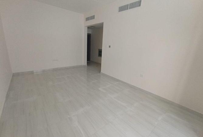 74255858 - صورة العقار 2