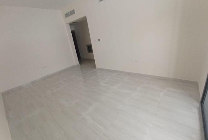 74255858 - صورة العقار 3