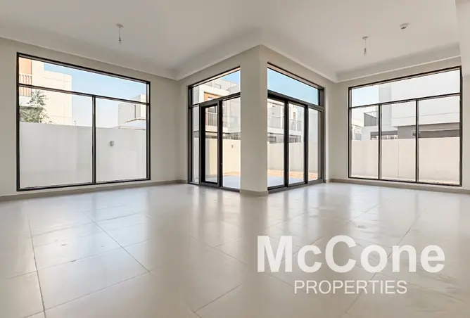 152860653 - Property Image 2