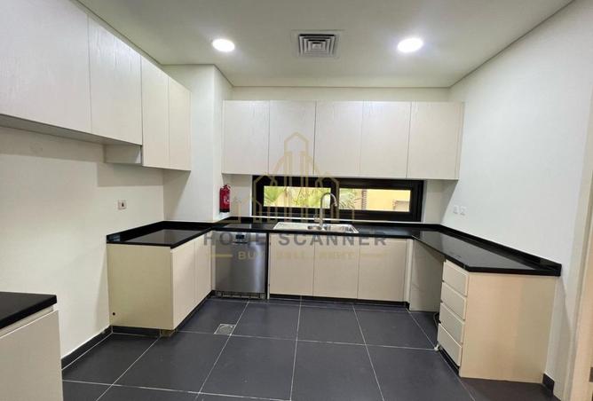 61663841 - صورة العقار 3