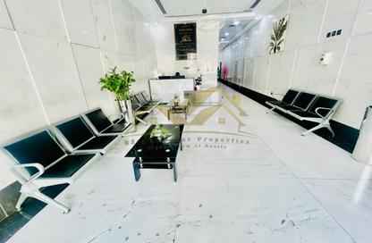 Apartment - 1 Bedroom - 2 Bathrooms for rent in Jumeirah Garden City - Al Satwa - Dubai