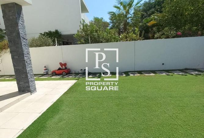 LUXURY l VACANT l PERFECT 4 BEDROOM VILLA REDWOODS — photo 3