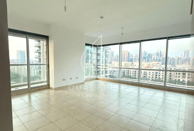 70292947 - Property Main Image