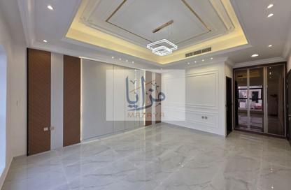Villa - 6 - 7+ for sale in Al Zaheya Gardens - Al Zahya - Ajman