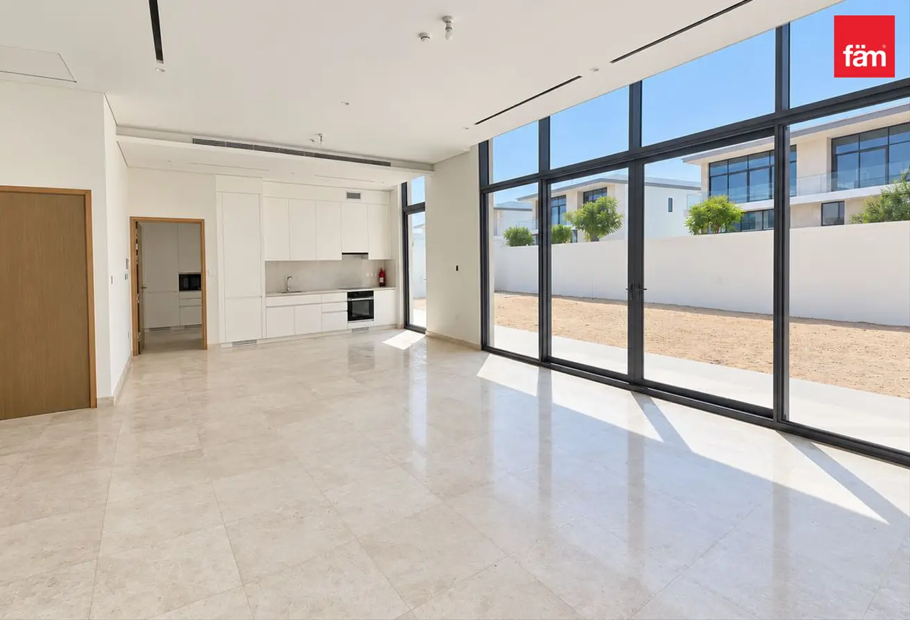 163708961 - Property Main Image